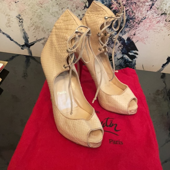 Christian Louboutin python beige sz 38 but fits 37 - Picture 2 of 5